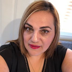 Meet your Posher, Blanca